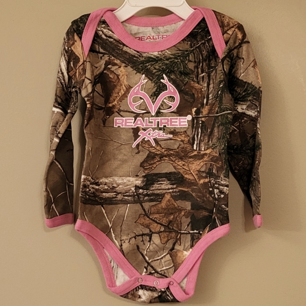 Realtree camo long sleeve onesie/bodysuit